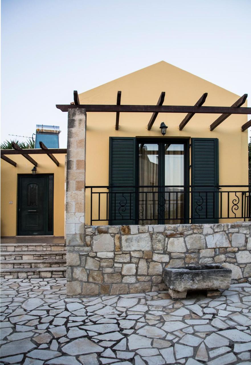 Villa Manos Kalamítsion Amigdhálion Dış mekan fotoğraf